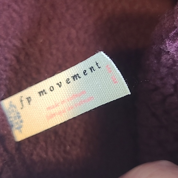 Free People Movement x Hatch Hit The Slopes Fleece Sweatshirt Jacket Deep Maroon - Picture 5 of 8